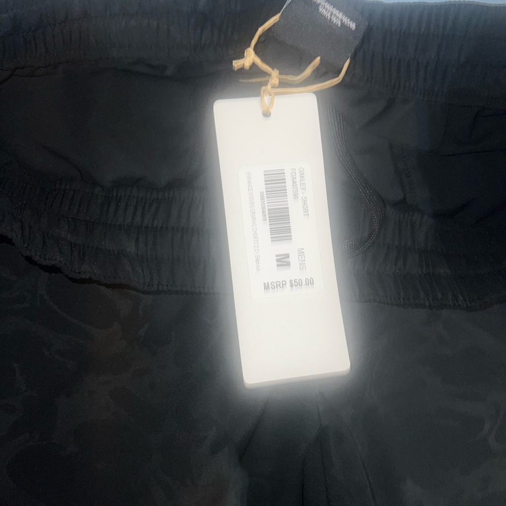 Oakley shorts - Picture 6 of 7